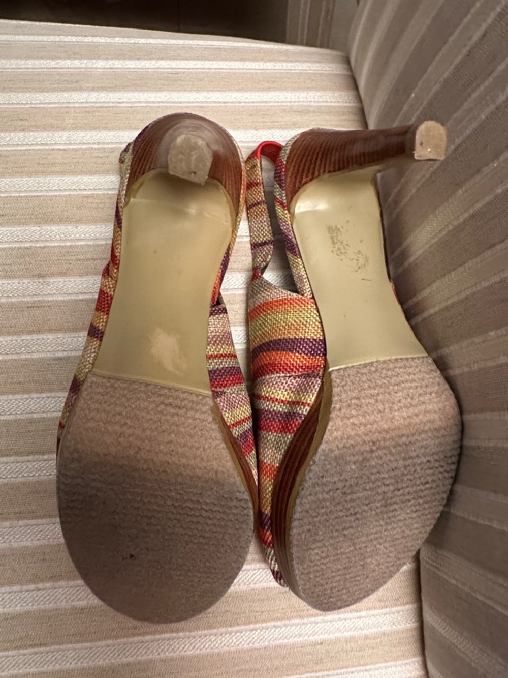 Adorable Moda Spana striped peeptoe shoes - Picture 3 of 5